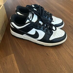 Nike panda dunks